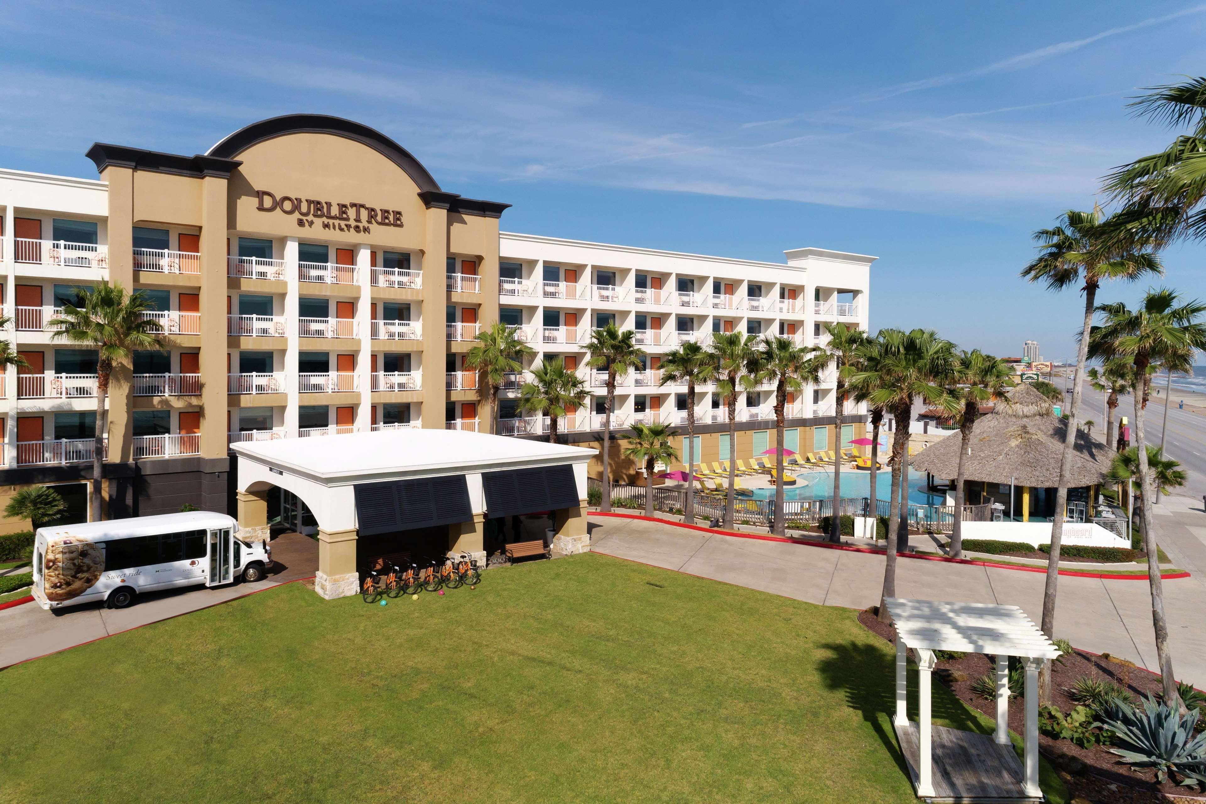 Doubletree By Hilton Galveston Beach Exterior photo