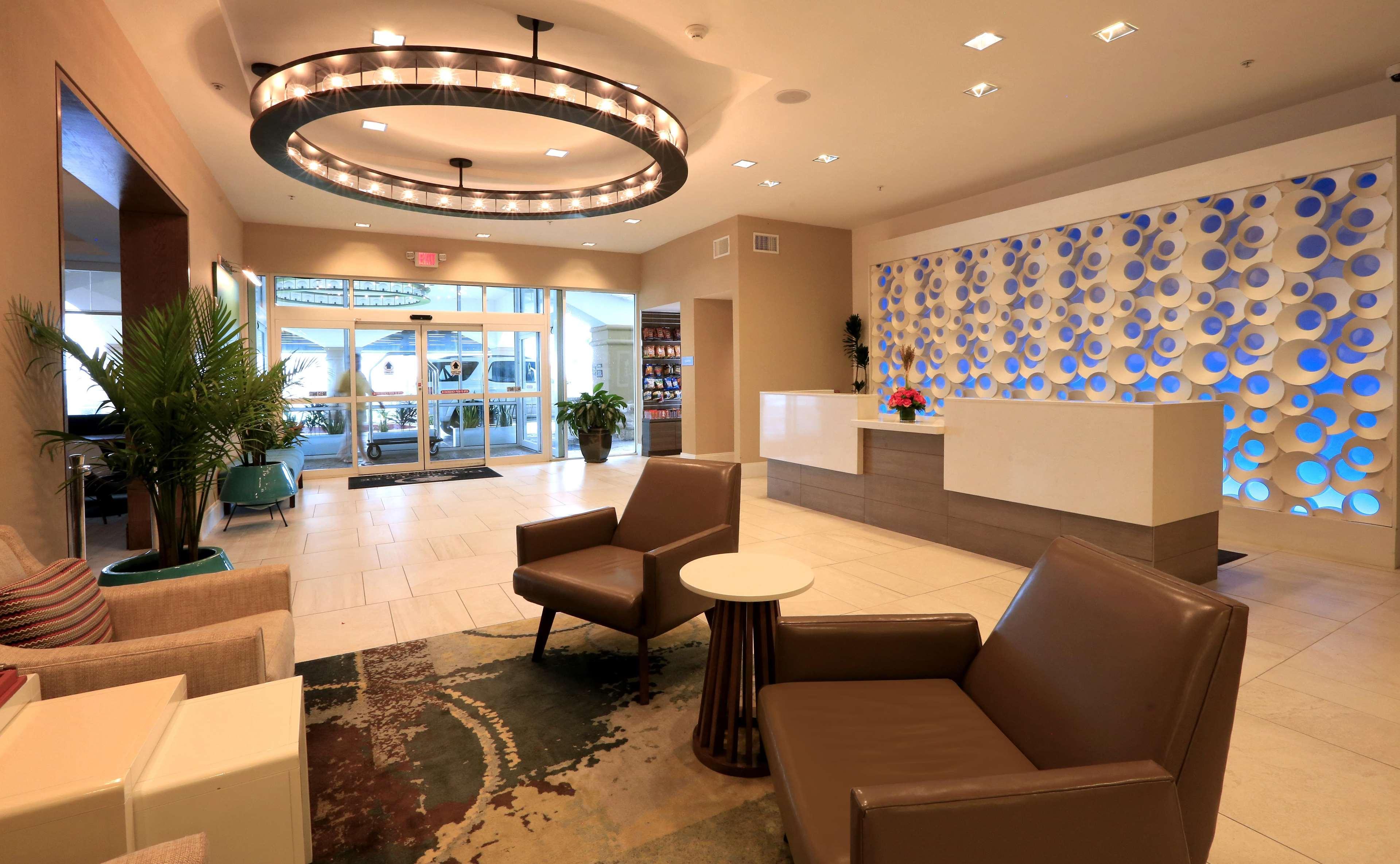 Doubletree By Hilton Galveston Beach Exterior photo